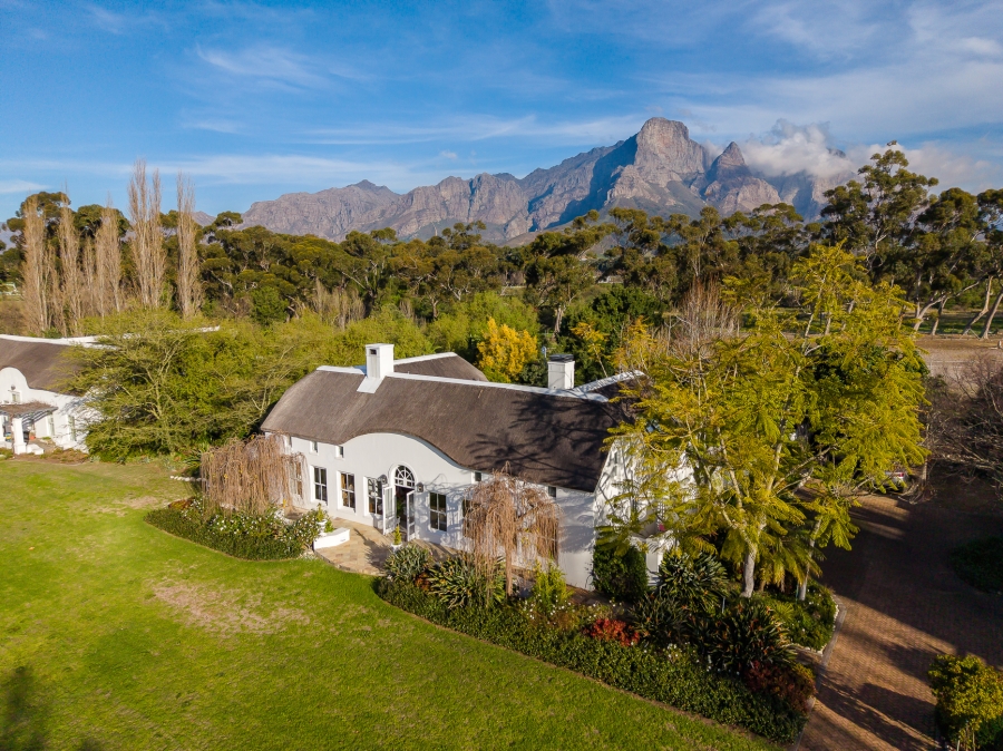 4 Bedroom Property for Sale in Franschhoek Western Cape